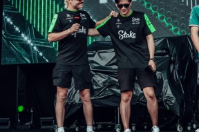 华体会登陆-雷诺车队鏖战索伯车队，周冠宇惊艳四座