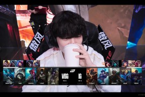 华体会下载-PSG轻取FNC,Deft开启传奇时刻入围赛2:1(釜山)的简单介绍