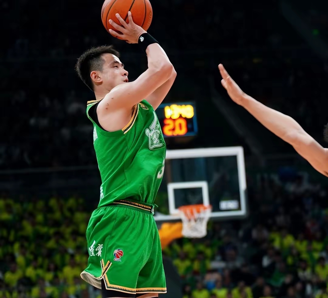 华体会登陆-新疆男篮再下一城,领先优势稳固  第2张 华体会登陆-新疆男篮再下一城,领先优势稳固  第2张