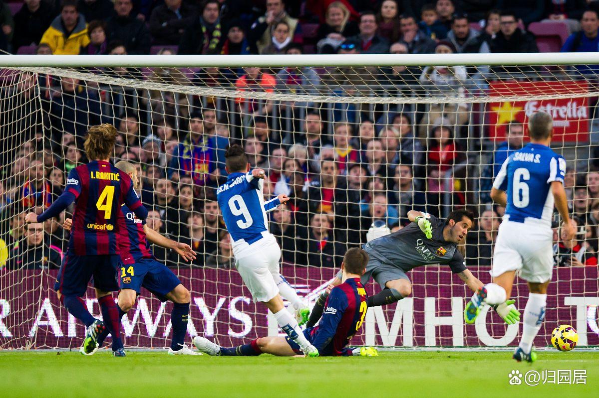 华体会体育-切尔西绝杀波尔图,梅西补时绝平亚洲杯  第2张 华体会体育-切尔西绝杀波尔图,梅西补时绝平亚洲杯  第2张