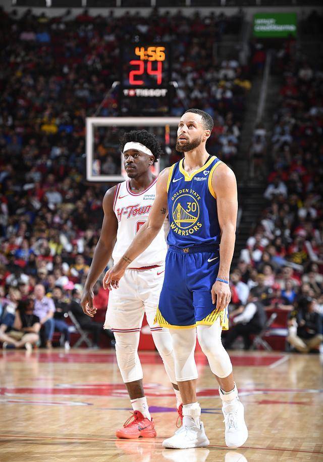 华体会下载-火箭全队团结抗敌神奇逆转创造传奇胜利的简单介绍  第2张 华体会下载-火箭全队团结抗敌神奇逆转创造传奇胜利的简单介绍  第2张