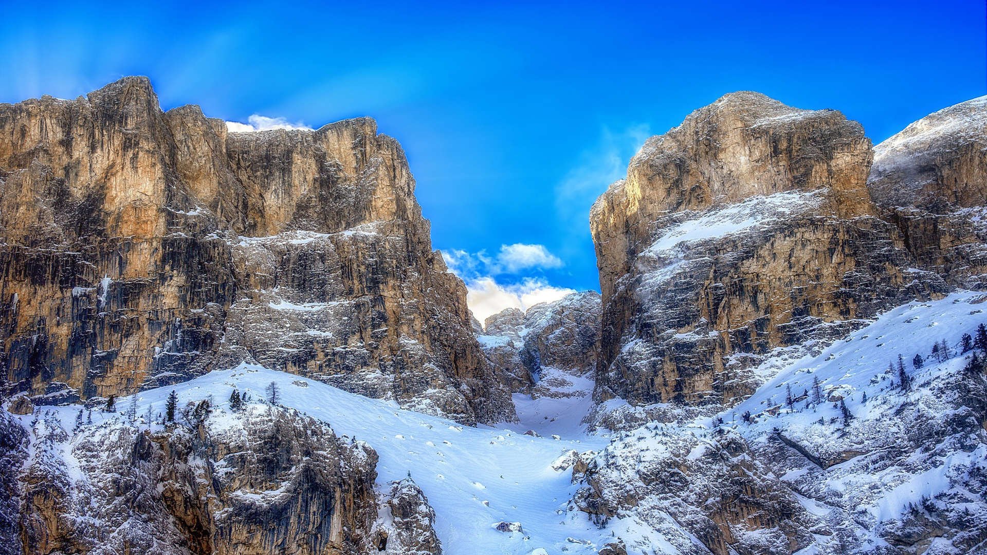 华体会登录-旧神黄昏与新神加冕，沙特资本横扫欧冠劲旅，托尼生涯之夜折射足坛变革  第2张